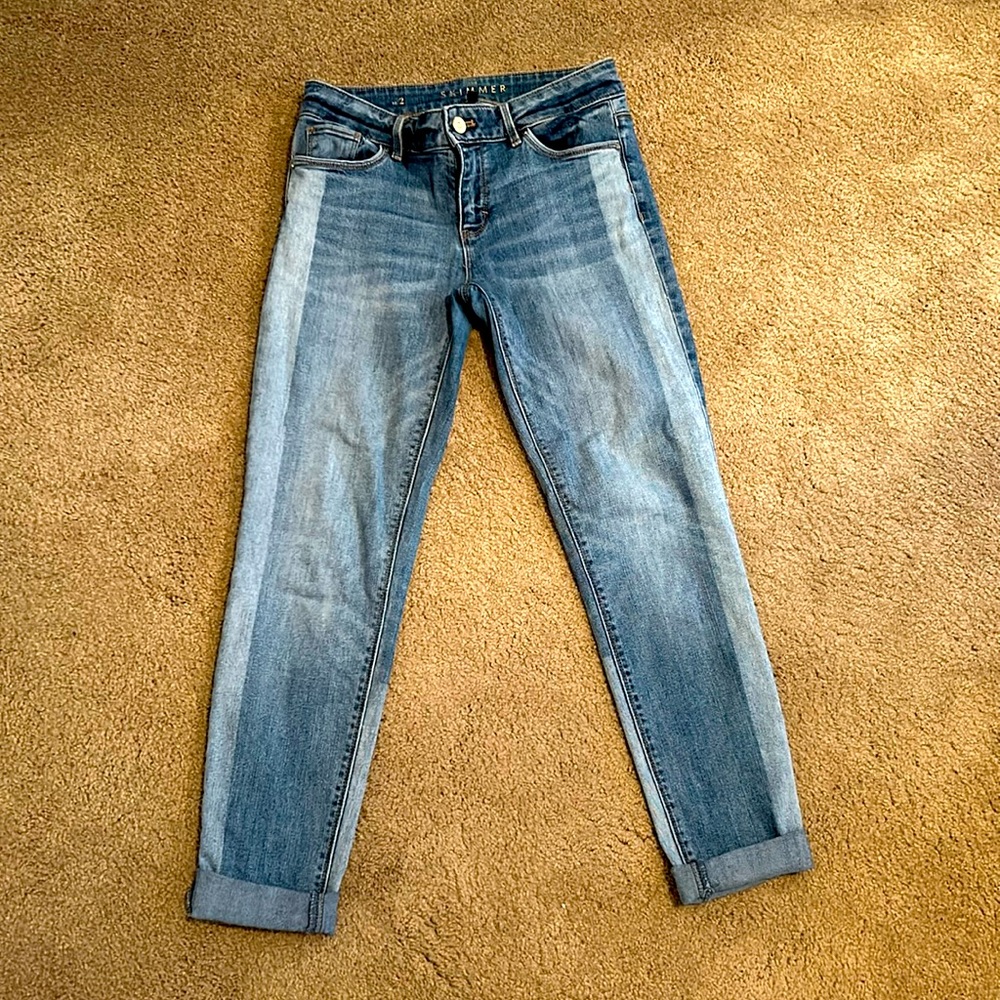 White House black market skimmer jeans size 2